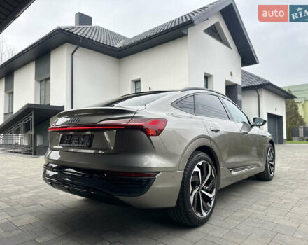 Коричневый Ауди Q8 Sportback e-tron, объемом двигателя 0 л и пробегом 43 тыс. км за 58499 $, фото 8 на Automoto.ua