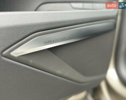 Коричневый Ауди Q8 Sportback e-tron, объемом двигателя 0 л и пробегом 43 тыс. км за 58499 $, фото 46 на Automoto.ua