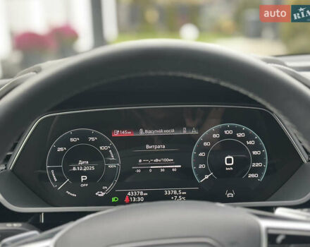 Коричневый Ауди Q8 Sportback e-tron, объемом двигателя 0 л и пробегом 43 тыс. км за 58499 $, фото 59 на Automoto.ua