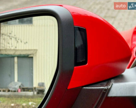 Червоний Ауді Q8 Sportback e-tron, об'ємом двигуна 0 л та пробігом 55 тис. км за 54500 $, фото 24 на Automoto.ua