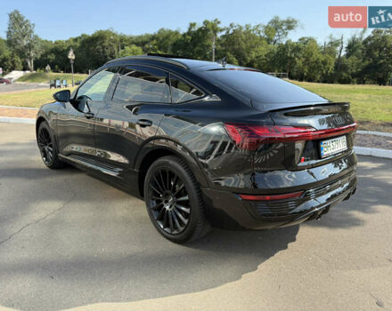 Ауди Q8 Sportback e-tron, объемом двигателя 0 л и пробегом 42 тыс. км за 53500 $, фото 15 на Automoto.ua