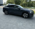 Серый Ауди Q8 Sportback e-tron, объемом двигателя 0 л и пробегом 36 тыс. км за 54000 $, фото 4 на Automoto.ua