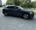 Серый Ауди Q8 Sportback e-tron, объемом двигателя 0 л и пробегом 36 тыс. км за 54000 $, фото 5 на Automoto.ua