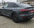 Серый Ауди Q8 Sportback e-tron, объемом двигателя 0 л и пробегом 65 тыс. км за 59999 $, фото 33 на Automoto.ua