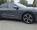 Серый Ауди Q8 Sportback e-tron, объемом двигателя 0 л и пробегом 20 тыс. км за 64800 $, фото 13 на Automoto.ua