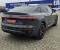 Серый Ауди Q8 Sportback e-tron, объемом двигателя 0 л и пробегом 65 тыс. км за 59999 $, фото 41 на Automoto.ua
