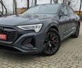 Серый Ауди Q8 Sportback e-tron, объемом двигателя 0 л и пробегом 65 тыс. км за 59999 $, фото 11 на Automoto.ua