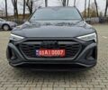 Серый Ауди Q8 Sportback e-tron, объемом двигателя 0 л и пробегом 65 тыс. км за 59999 $, фото 8 на Automoto.ua