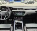 Серый Ауди Q8 Sportback e-tron, объемом двигателя 0 л и пробегом 65 тыс. км за 59999 $, фото 111 на Automoto.ua