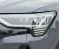 Серый Ауди Q8 Sportback e-tron, объемом двигателя 0 л и пробегом 20 тыс. км за 64800 $, фото 40 на Automoto.ua