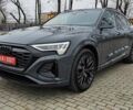 Серый Ауди Q8 Sportback e-tron, объемом двигателя 0 л и пробегом 65 тыс. км за 59999 $, фото 62 на Automoto.ua