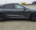 Серый Ауди Q8 Sportback e-tron, объемом двигателя 0 л и пробегом 65 тыс. км за 59999 $, фото 49 на Automoto.ua