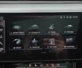 Серый Ауди Q8 Sportback e-tron, объемом двигателя 0 л и пробегом 20 тыс. км за 64800 $, фото 100 на Automoto.ua