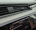 Серый Ауди Q8 Sportback e-tron, объемом двигателя 0 л и пробегом 65 тыс. км за 59999 $, фото 67 на Automoto.ua