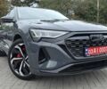 Серый Ауди Q8 Sportback e-tron, объемом двигателя 0 л и пробегом 20 тыс. км за 64800 $, фото 32 на Automoto.ua