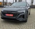 Серый Ауди Q8 Sportback e-tron, объемом двигателя 0 л и пробегом 65 тыс. км за 59999 $, фото 19 на Automoto.ua