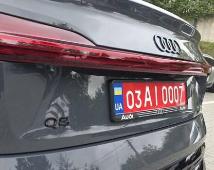 Серый Ауди Q8 Sportback e-tron, объемом двигателя 0 л и пробегом 20 тыс. км за 64800 $, фото 50 на Automoto.ua