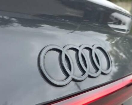 Серый Ауди Q8 Sportback e-tron, объемом двигателя 0 л и пробегом 20 тыс. км за 64800 $, фото 51 на Automoto.ua