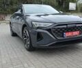 Серый Ауди Q8 Sportback e-tron, объемом двигателя 0 л и пробегом 20 тыс. км за 64800 $, фото 10 на Automoto.ua