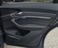 Серый Ауди Q8 Sportback e-tron, объемом двигателя 0 л и пробегом 20 тыс. км за 64800 $, фото 78 на Automoto.ua
