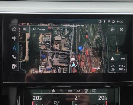 Серый Ауди Q8 Sportback e-tron, объемом двигателя 0 л и пробегом 20 тыс. км за 64800 $, фото 111 на Automoto.ua