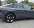 Серый Ауди Q8 Sportback e-tron, объемом двигателя 0 л и пробегом 20 тыс. км за 64800 $, фото 17 на Automoto.ua