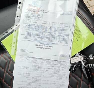 Серый Ауди Q8 Sportback e-tron, объемом двигателя 0 л и пробегом 65 тыс. км за 59999 $, фото 99 на Automoto.ua