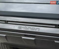 Синий Ауди Q8 Sportback e-tron, объемом двигателя 0 л и пробегом 17 тыс. км за 58868 $, фото 43 на Automoto.ua