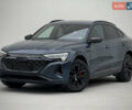 Синий Ауди Q8 Sportback e-tron, объемом двигателя 0 л и пробегом 17 тыс. км за 58868 $, фото 1 на Automoto.ua