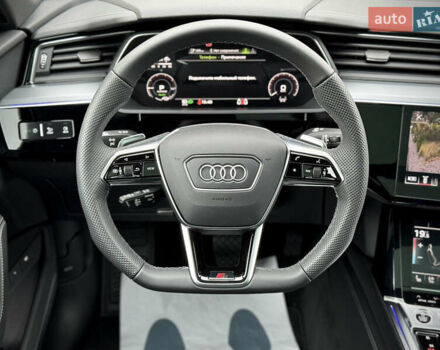 Синий Ауди Q8 Sportback e-tron, объемом двигателя 0 л и пробегом 17 тыс. км за 58868 $, фото 61 на Automoto.ua