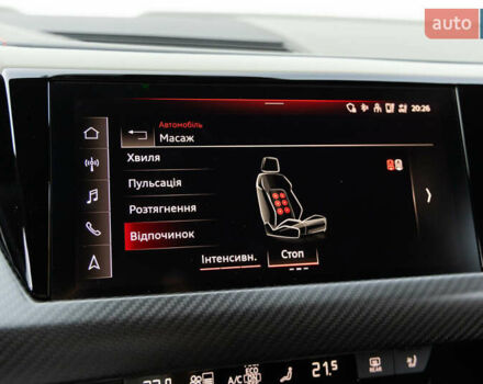 Белый Ауди RS e-tron GT, объемом двигателя 0 л и пробегом 71 тыс. км за 65800 $, фото 17 на Automoto.ua