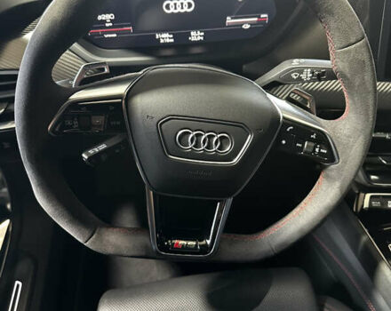 Белый Ауди RS e-tron GT, объемом двигателя 0 л и пробегом 31 тыс. км за 71000 $, фото 12 на Automoto.ua