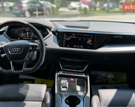 Білий Ауді RS e-tron GT, об'ємом двигуна 0 л та пробігом 34 тис. км за 67000 $, фото 15 на Automoto.ua