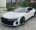 Белый Ауди RS e-tron GT, объемом двигателя 0 л и пробегом 49 тыс. км за 59999 $, фото 1 на Automoto.ua