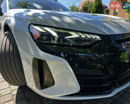 Белый Ауди RS e-tron GT, объемом двигателя 0 л и пробегом 31 тыс. км за 71000 $, фото 20 на Automoto.ua