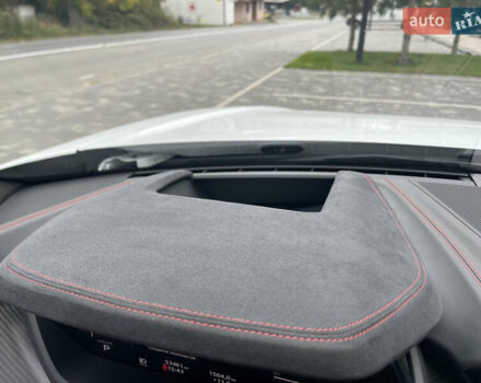 Белый Ауди RS e-tron GT, объемом двигателя 0 л и пробегом 49 тыс. км за 59999 $, фото 43 на Automoto.ua