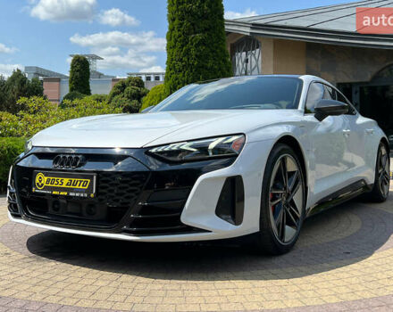 Білий Ауді RS e-tron GT, об'ємом двигуна 0 л та пробігом 34 тис. км за 67000 $, фото 2 на Automoto.ua