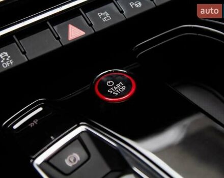 Белый Ауди RS e-tron GT, объемом двигателя 0 л и пробегом 11 тыс. км за 74900 $, фото 22 на Automoto.ua