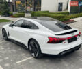 Белый Ауди RS e-tron GT, объемом двигателя 0 л и пробегом 49 тыс. км за 59999 $, фото 10 на Automoto.ua