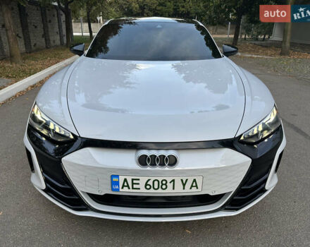 Білий Ауді RS e-tron GT, об'ємом двигуна 0 л та пробігом 29 тис. км за 59900 $, фото 25 на Automoto.ua