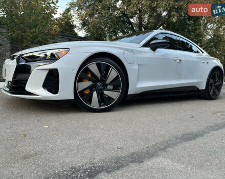 Білий Ауді RS e-tron GT, об'ємом двигуна 0 л та пробігом 29 тис. км за 59900 $, фото 28 на Automoto.ua