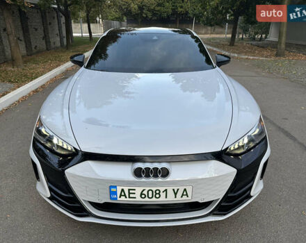 Білий Ауді RS e-tron GT, об'ємом двигуна 0 л та пробігом 29 тис. км за 59900 $, фото 1 на Automoto.ua