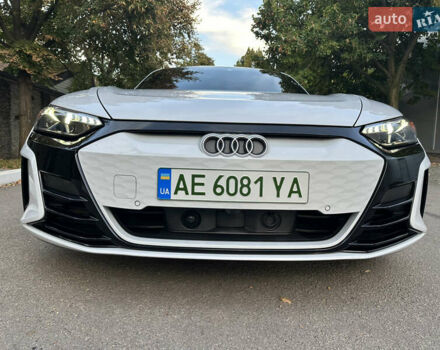Білий Ауді RS e-tron GT, об'ємом двигуна 0 л та пробігом 29 тис. км за 59900 $, фото 26 на Automoto.ua