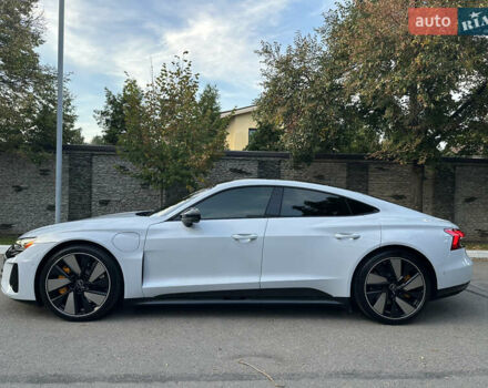 Білий Ауді RS e-tron GT, об'ємом двигуна 0 л та пробігом 29 тис. км за 59900 $, фото 8 на Automoto.ua
