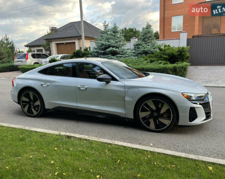 Белый Ауди RS e-tron GT, объемом двигателя 0 л и пробегом 29 тыс. км за 71800 $, фото 23 на Automoto.ua