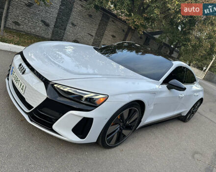 Білий Ауді RS e-tron GT, об'ємом двигуна 0 л та пробігом 29 тис. км за 59900 $, фото 4 на Automoto.ua