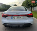 Белый Ауди RS e-tron GT, объемом двигателя 0 л и пробегом 29 тыс. км за 71800 $, фото 6 на Automoto.ua
