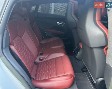 Білий Ауді RS e-tron GT, об'ємом двигуна 0 л та пробігом 29 тис. км за 59900 $, фото 58 на Automoto.ua