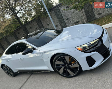 Білий Ауді RS e-tron GT, об'ємом двигуна 0 л та пробігом 29 тис. км за 59900 $, фото 69 на Automoto.ua