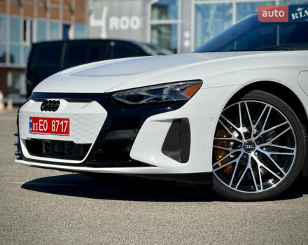 Білий Ауді RS e-tron GT, об'ємом двигуна 0 л та пробігом 17 тис. км за 59900 $, фото 15 на Automoto.ua
